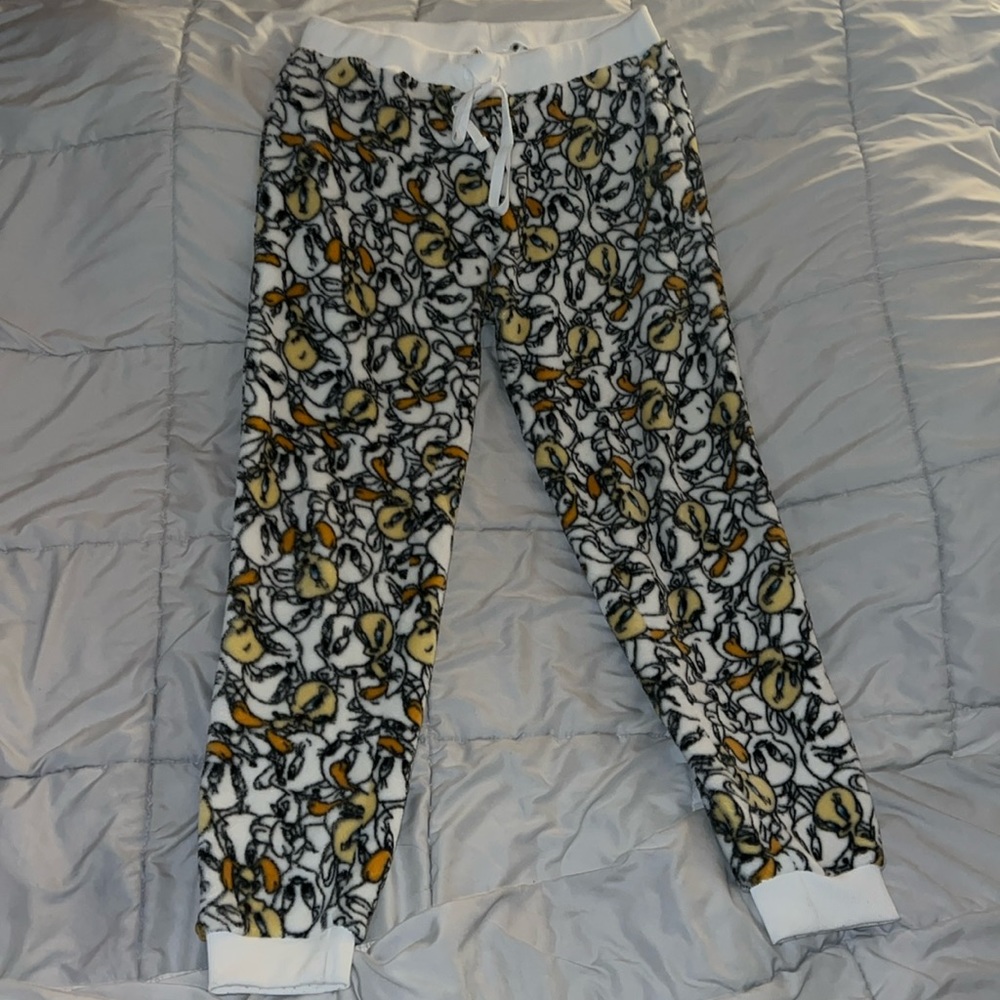 Tweety Pyjama set 💛 - Picture 4 of 4